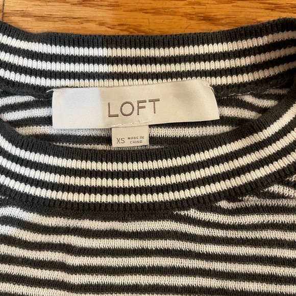 LOFT Dark Green & White Striped long sleeved T shirt - Picture 2 of 4